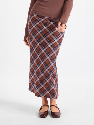 Academia Maxi Skirt - front crop view
