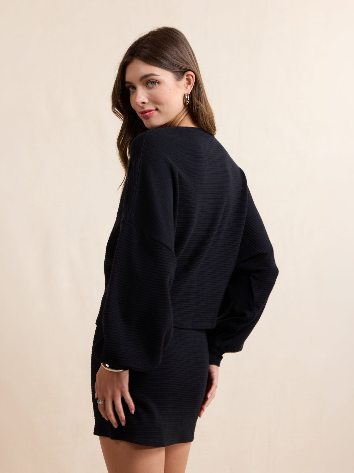 On A Stroll Crew Neck Dolman Slv Top
