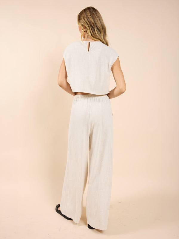 Sugarloaf Sleeveless Linen Top