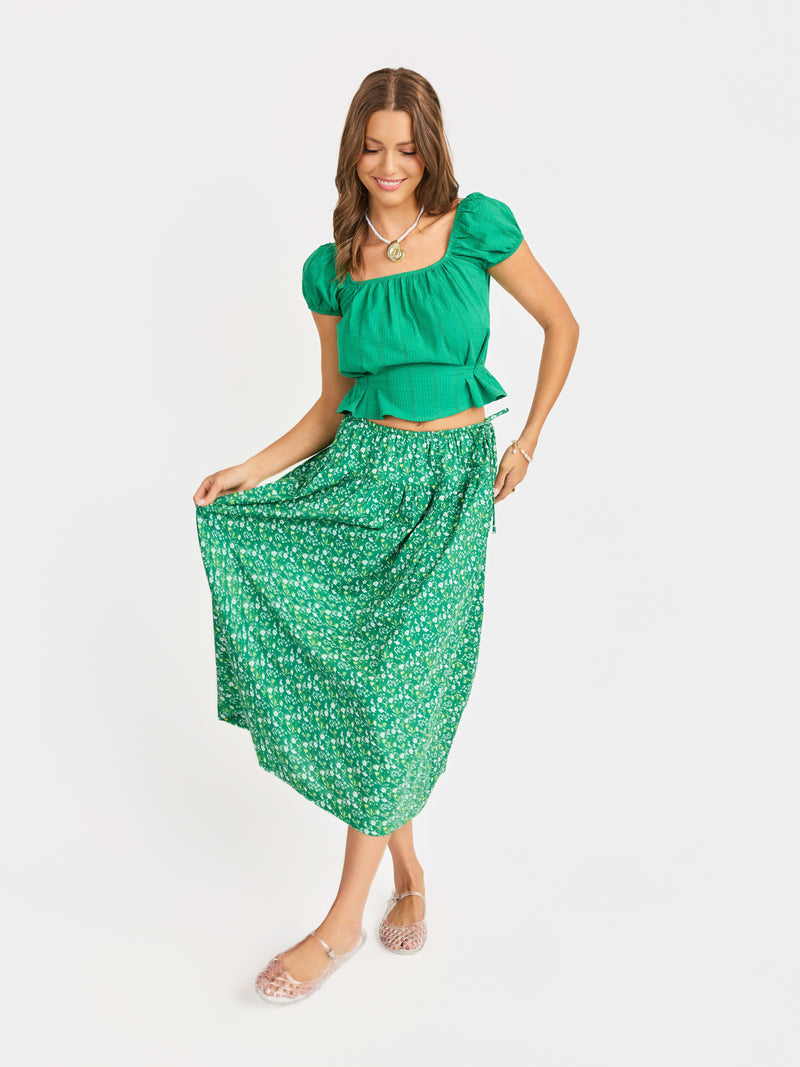 Sun Escape Midi Skirt in Kelly Green Multi - front view