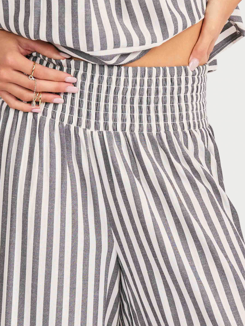 Nomad Stripe Pants in White Black - detail view