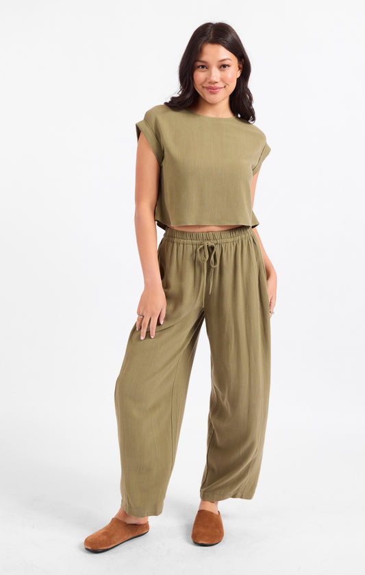 Sugarloaf Cuffed Top
