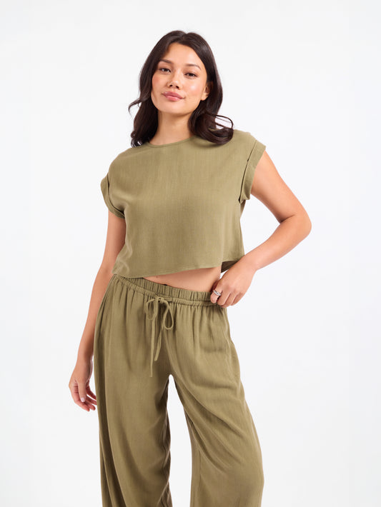 Sugarloaf Cuffed Top