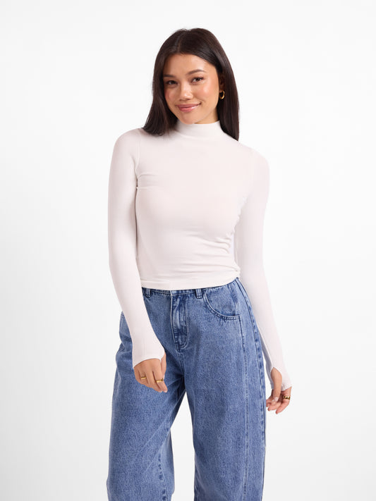 Ronan Knit Top - front crop view