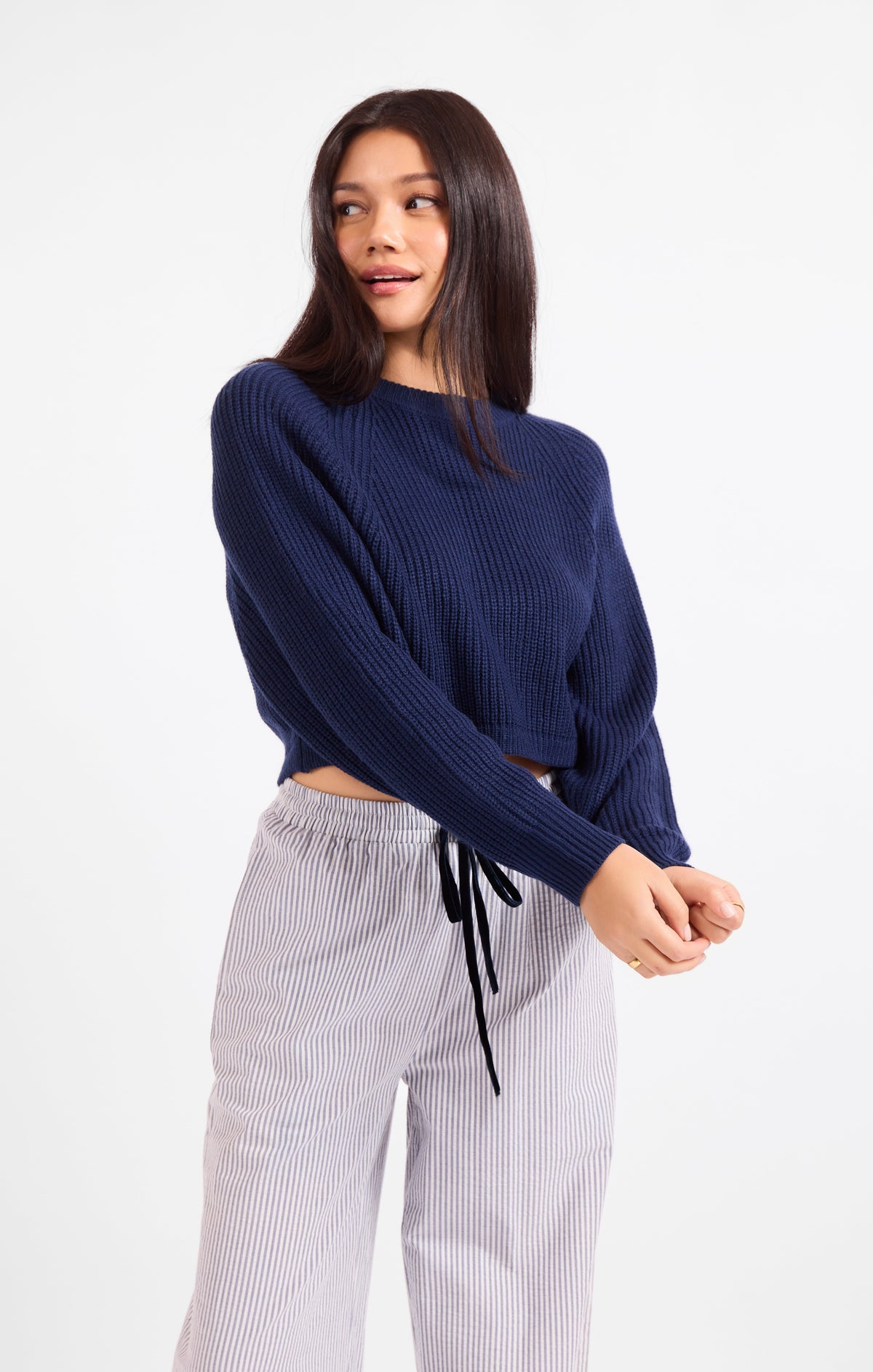 Calm Reader Pullover
