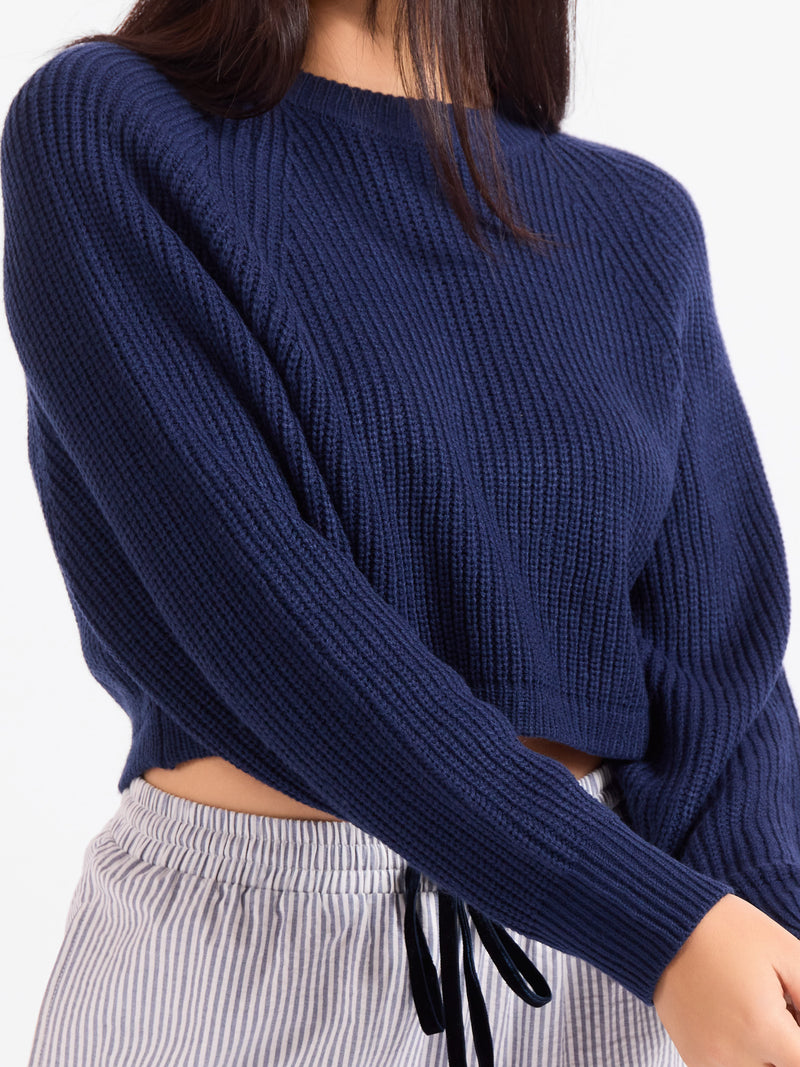 Calm Reader Pullover - detail view