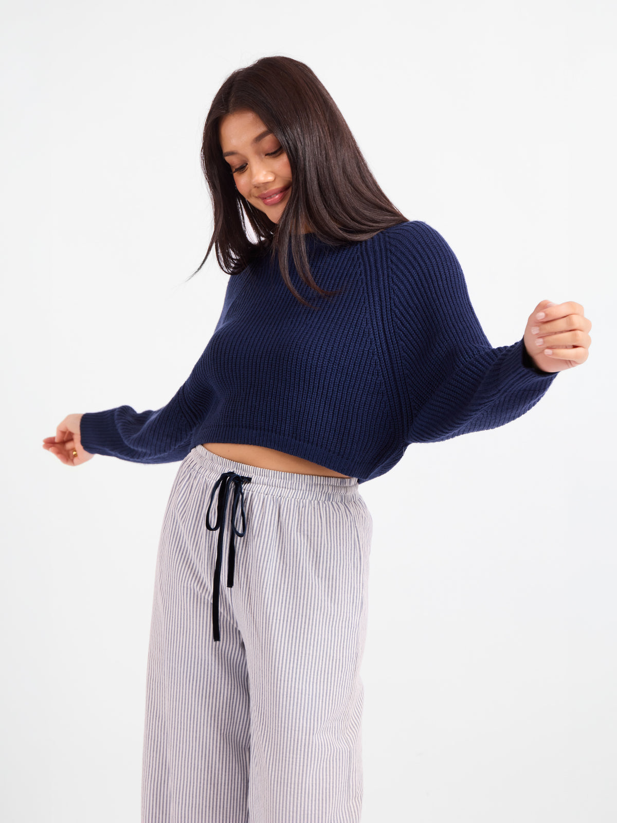 Calm Reader Pullover - mood image