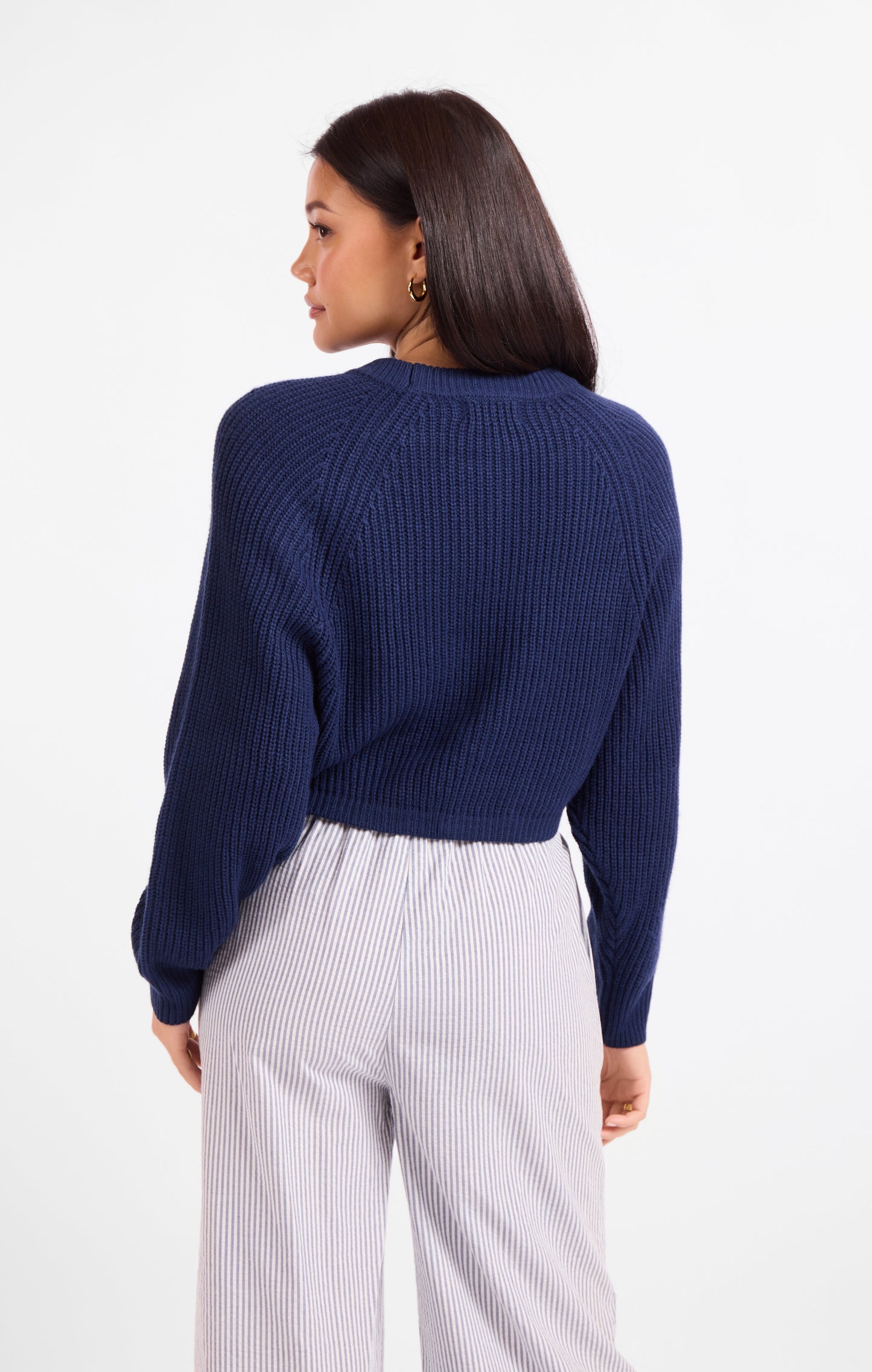 Calm Reader Pullover