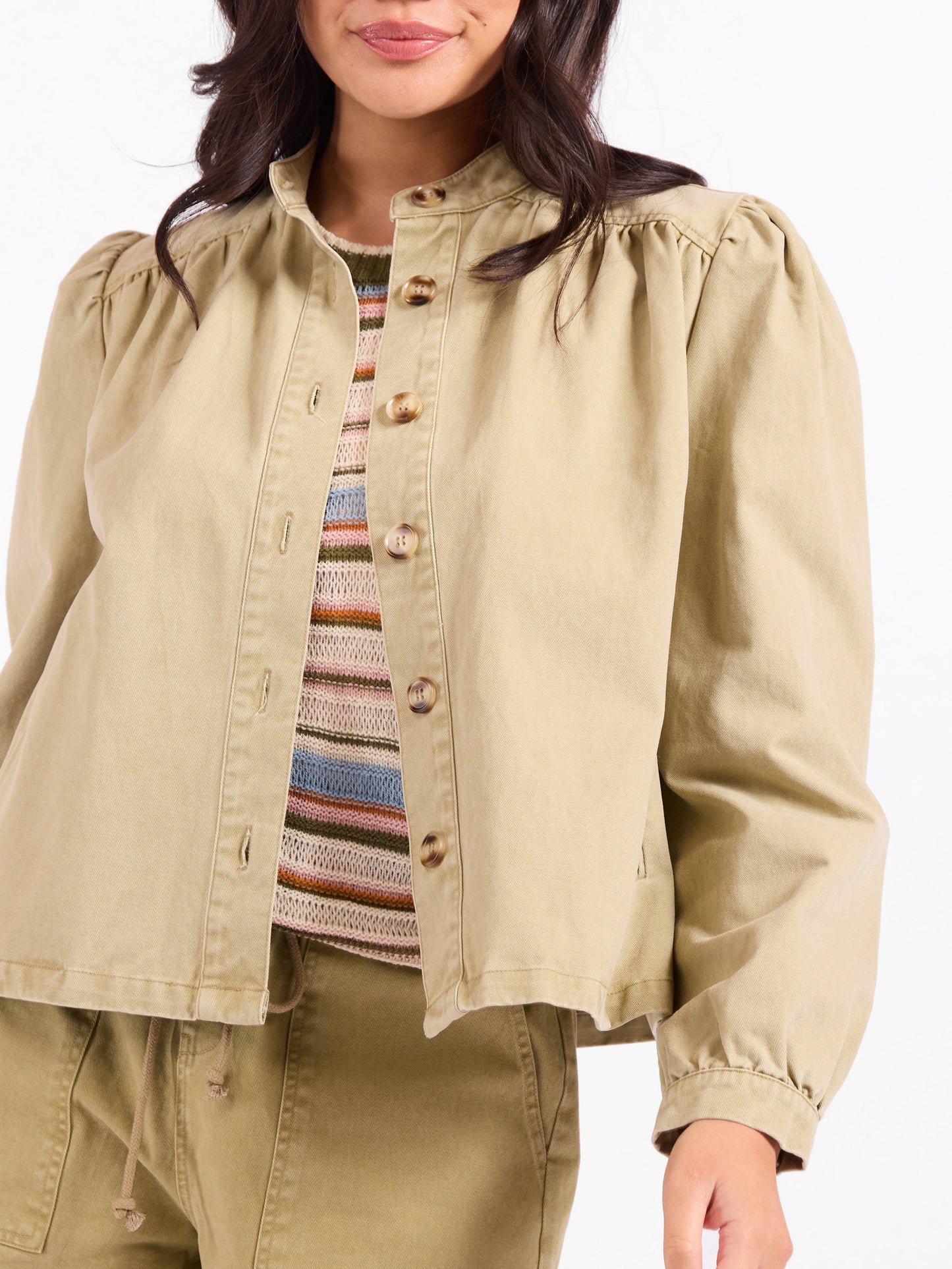 Wildhearted Buttoned Jacket in Olive Green - mood image