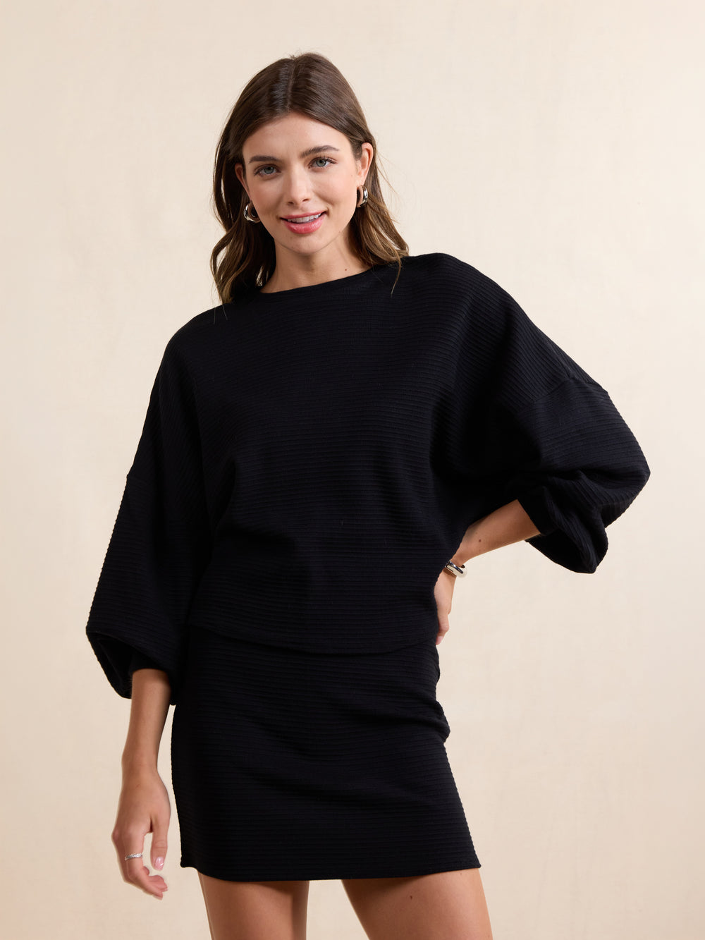 On A Stroll Crew Neck Dolman Slv Top
